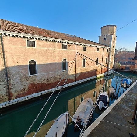 Castello Canal View ヴェネツィア エクステリア 写真