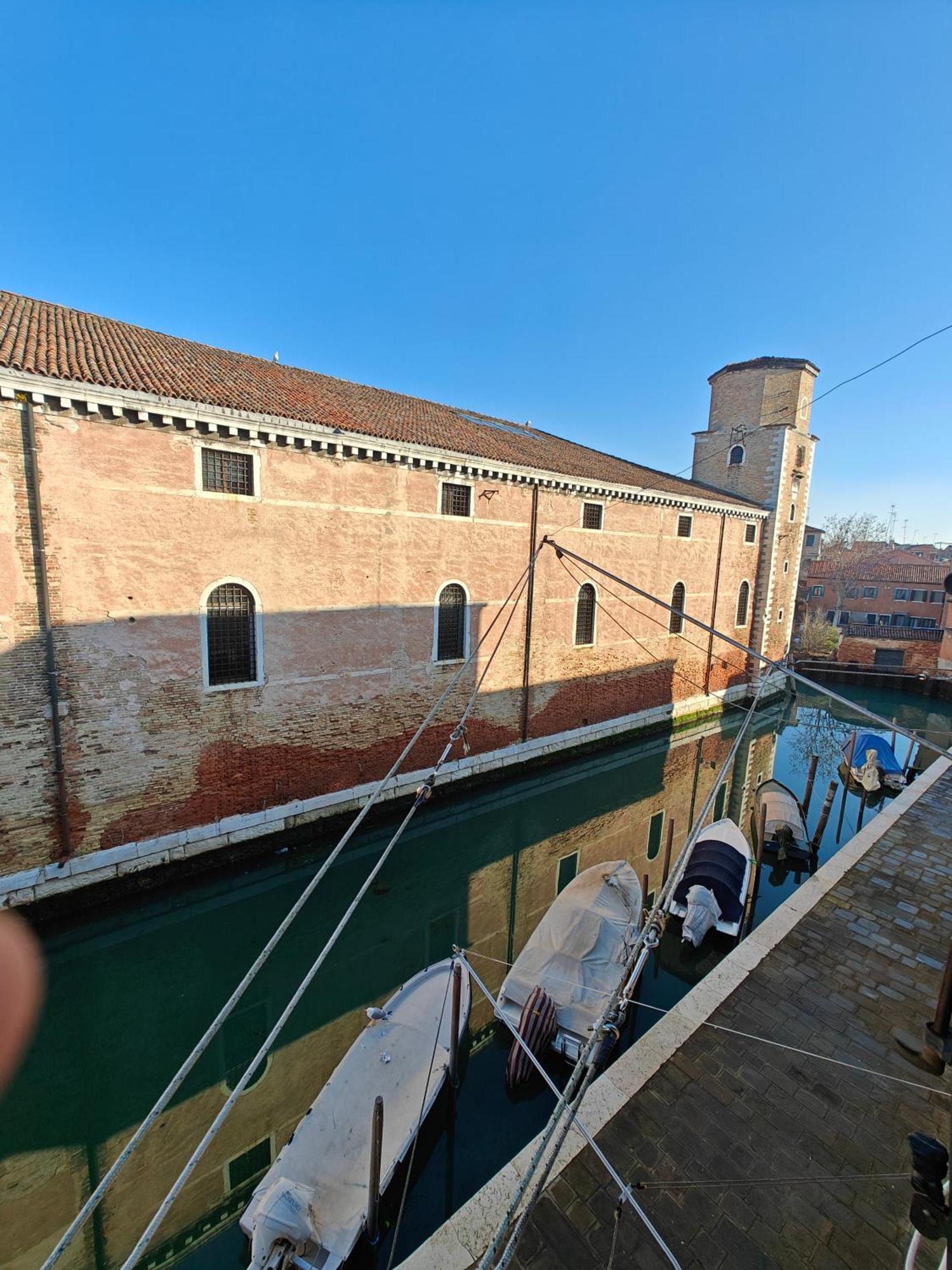 Castello Canal View ヴェネツィア エクステリア 写真